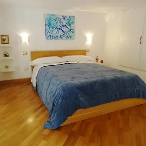  Appartamento Mezzocannone House