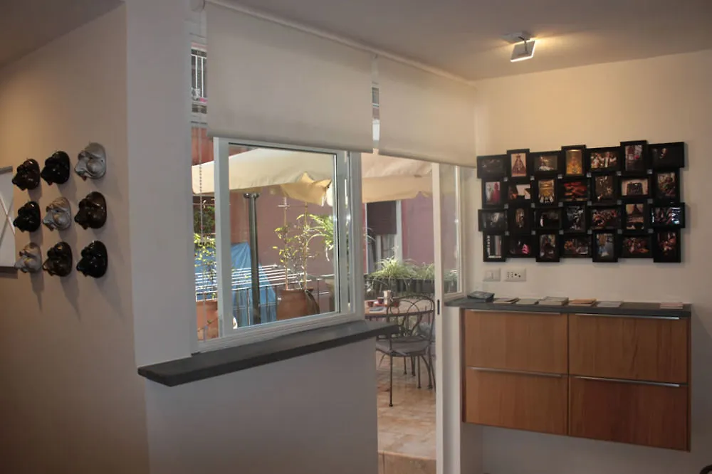 *** Couette-café Bed and Breakfast Casa Latina à Naples Italie